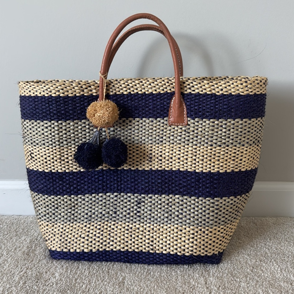 Hat attack providence tote